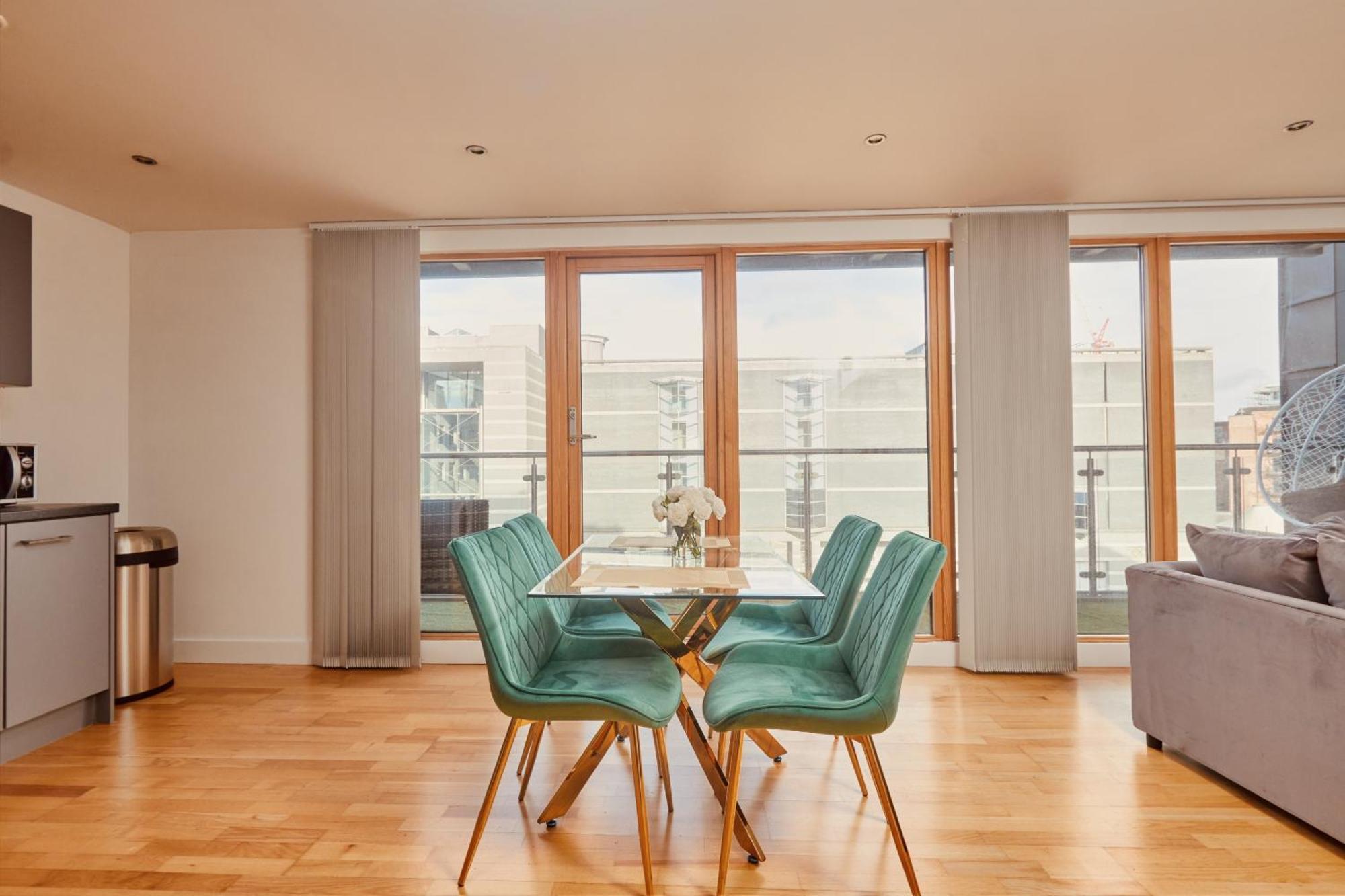 Central Leeds Dock Apt, Free Secure Parking! 2 Bed 外观 照片