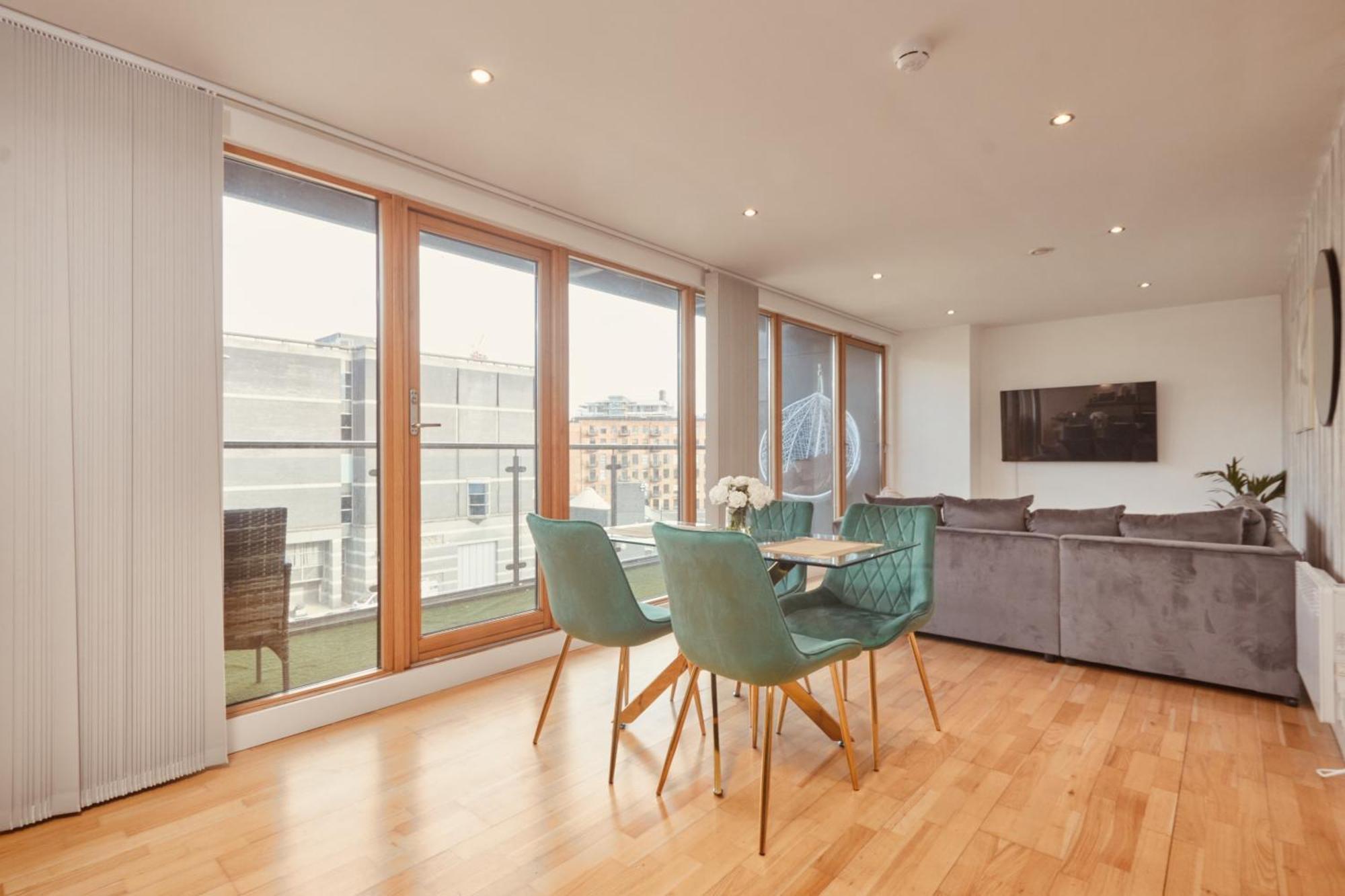Central Leeds Dock Apt, Free Secure Parking! 2 Bed 外观 照片