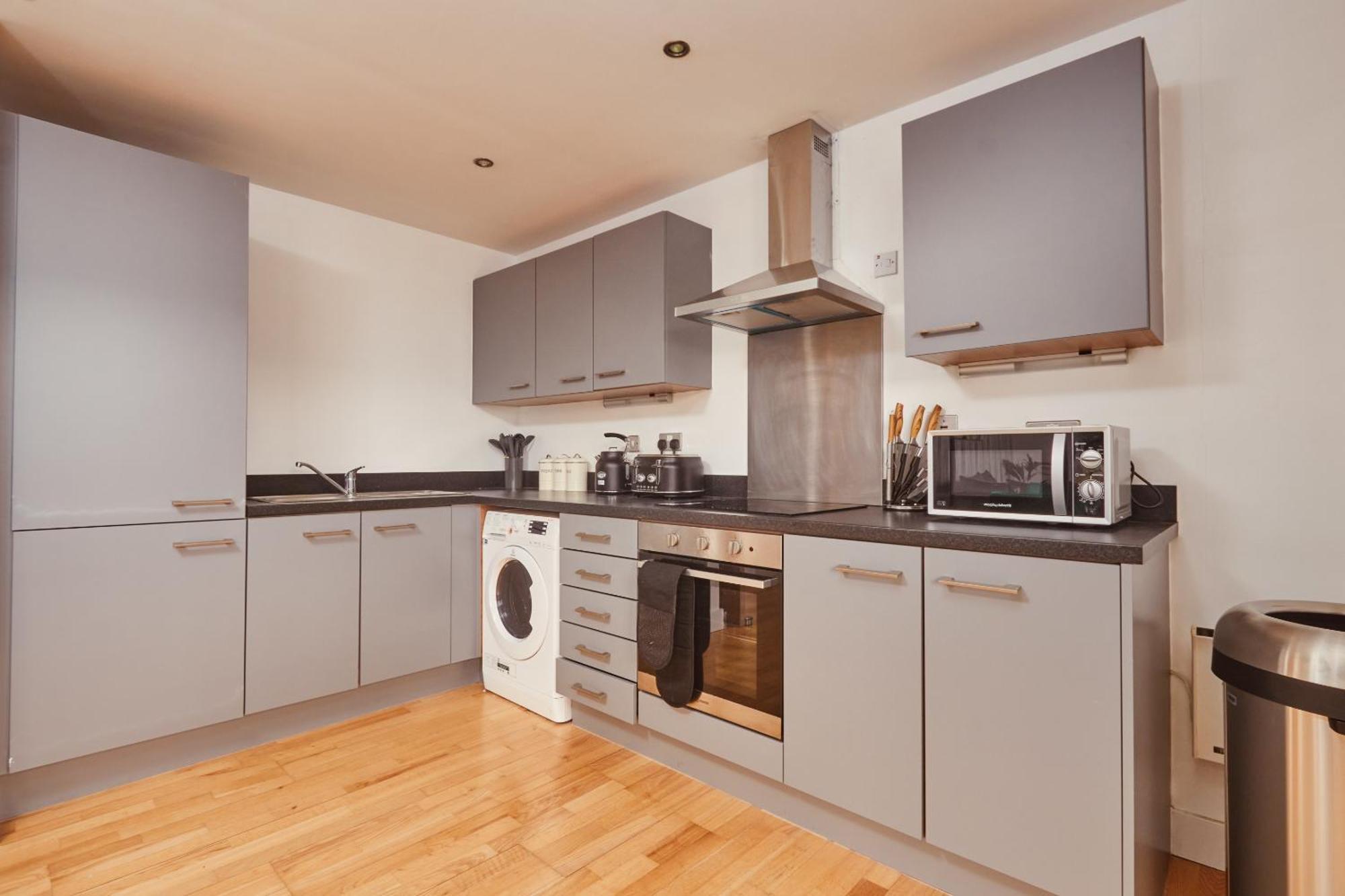 Central Leeds Dock Apt, Free Secure Parking! 2 Bed 外观 照片